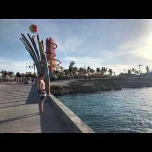 Meet your Posher, Ethan